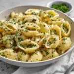 garlic butter pasta - featured image